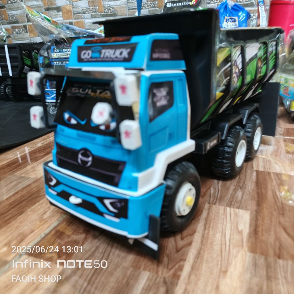 [Dikirim Dari Parung Panjang Bogor] TB257 Mainan Truk Modifikasi Hino Tronton Pasir Murah