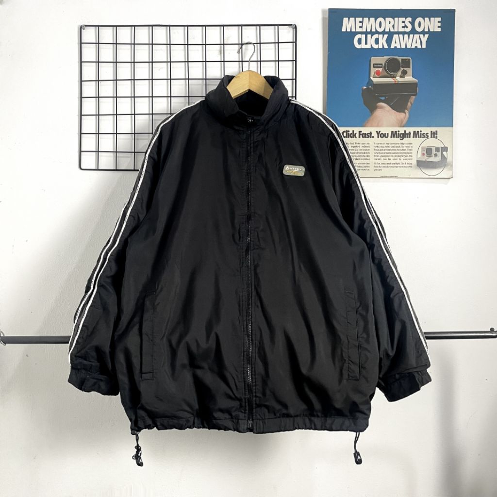 JAKET WINDBREAKER AIRWALK SECOND ORIGINAL, JAKET AIRWALK, JAKET TRACKTOP, JAKET PARASUT,JAKET CASUAL