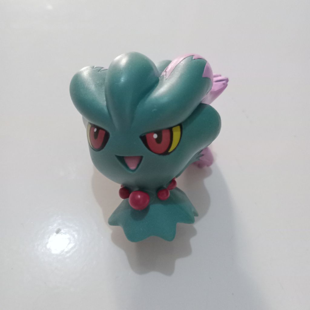 JAKKS pacific pokemon misdreavus kws