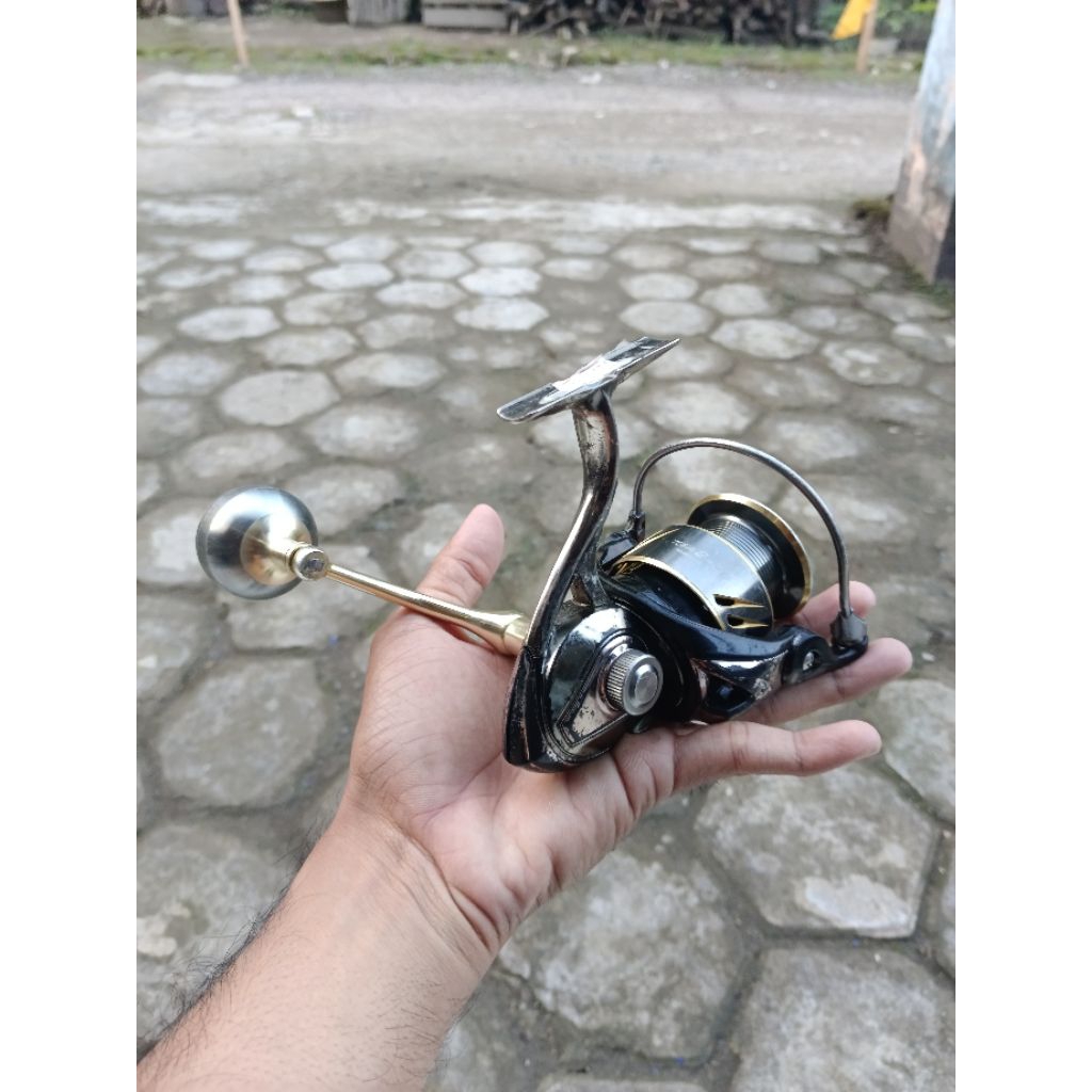 Reel Fugu Tora 4000 second