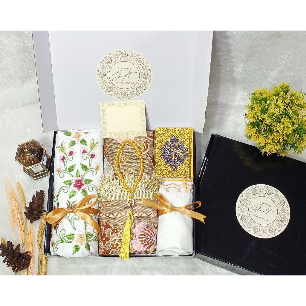 Hampers Hadiah Giftbox Kado Mukena Putih Bordir Bunga Ukurang Dewasa Sejadah/Sajadah Besar Free Tasb