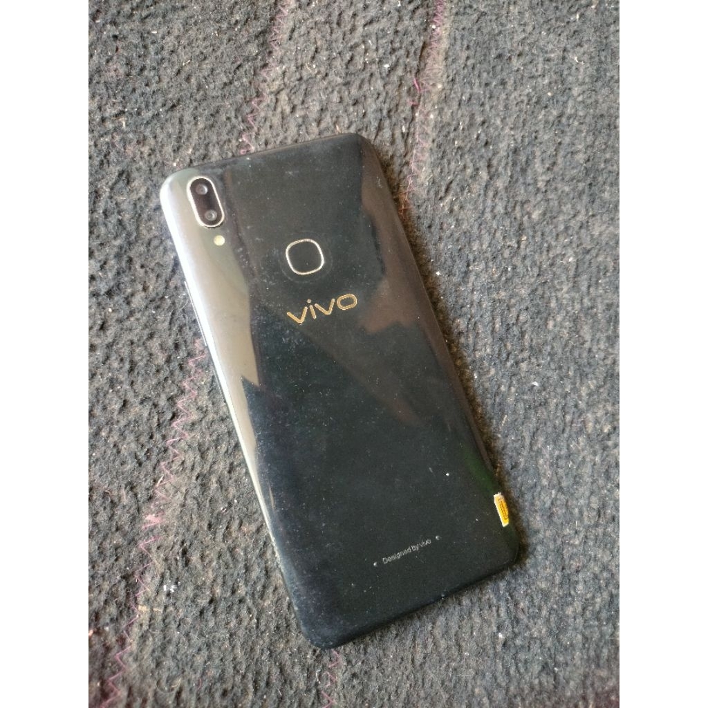 Vivo V9 Ram 4/64 Hp cas second layak pakai