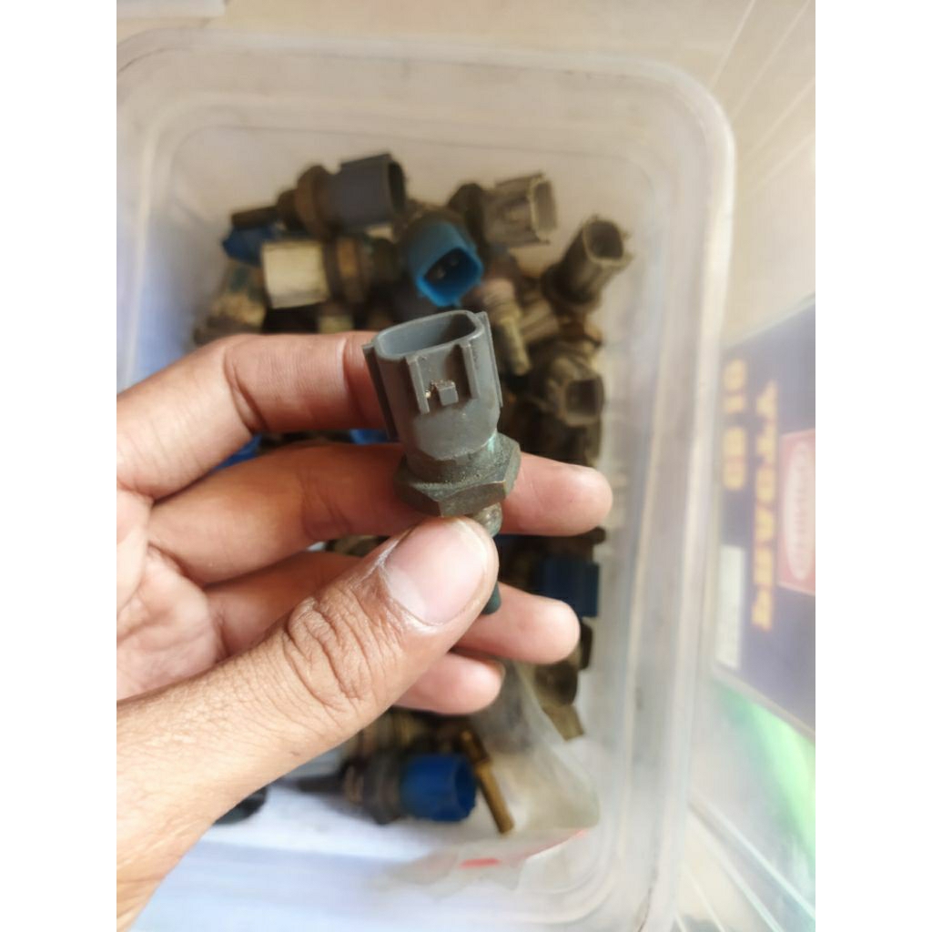 switch temperatur ect nissan livina evalia juke