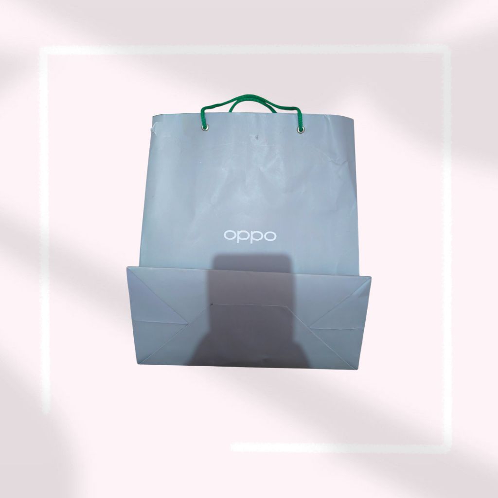 

preloved - paper bag Oppo