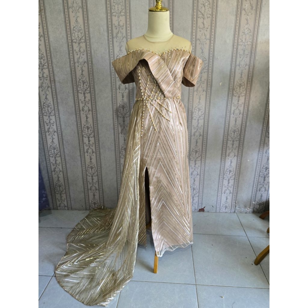 Dress pesta mewah / gaun bridesmaids duyung / jahit baju wedding