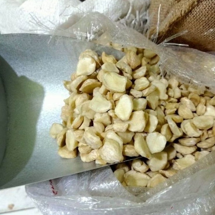 

KEMIRI PECAH 5KG SUPER