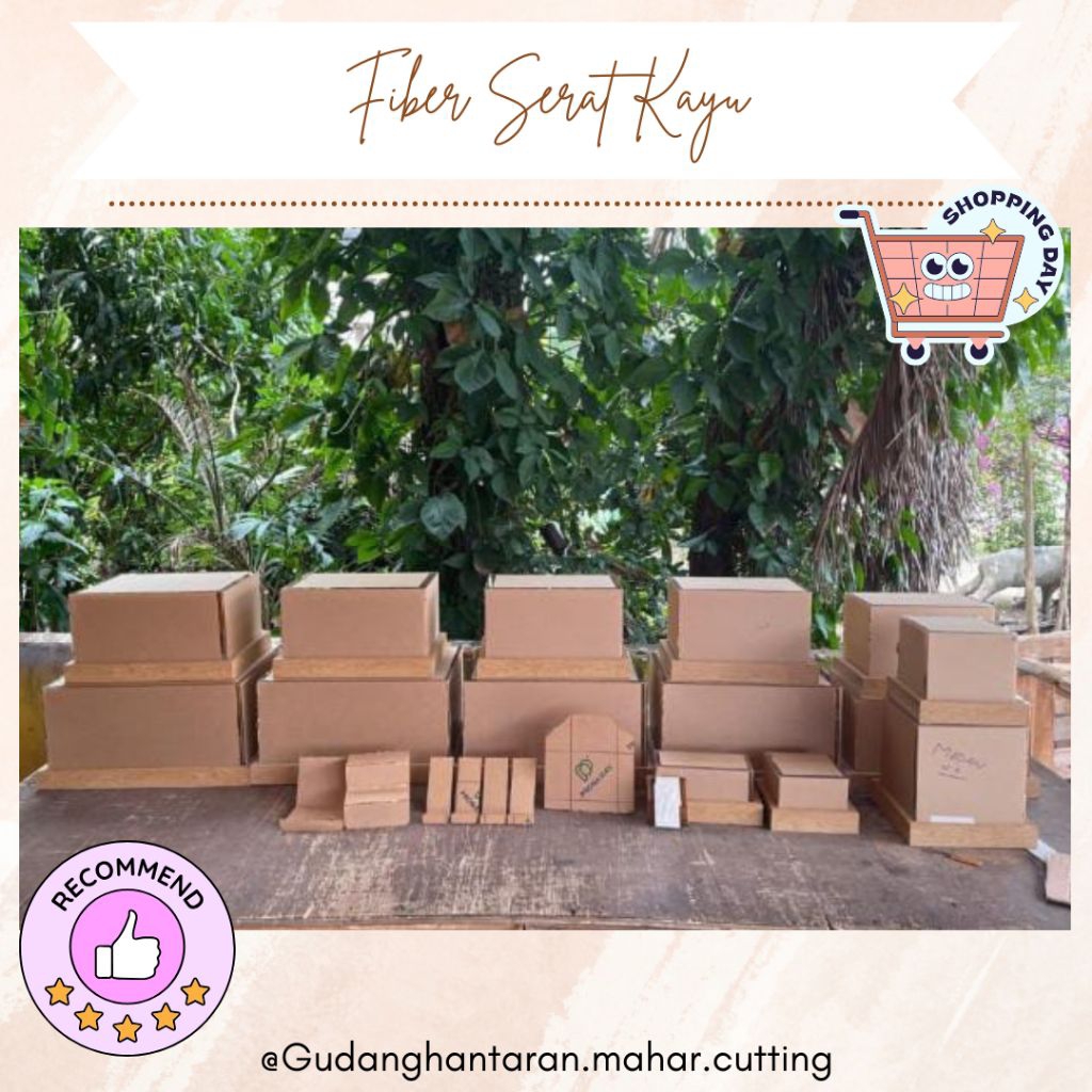 

Set isi 20 Fiber Serat Kayu dan Tutup Akrilik Kotak Hantaran
