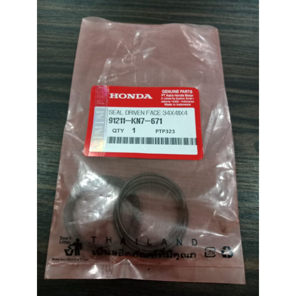 Seal pully +Oring vario 110 Thailand