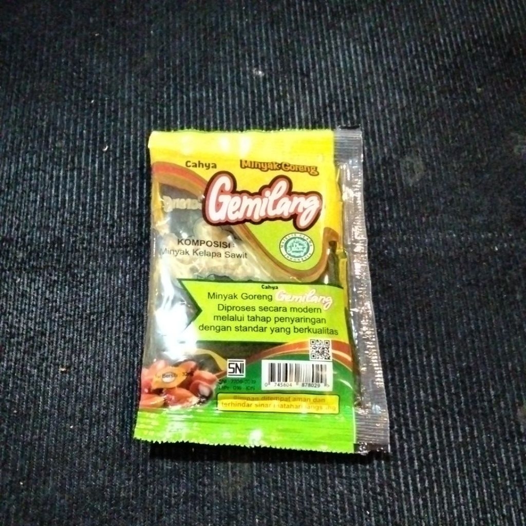 

Minyak Goreng Cahya Gemilang Sachet 80 ML