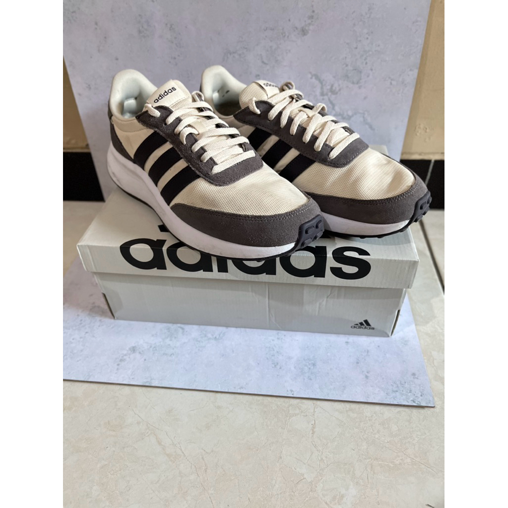 Sepatu Adidas Run 70s