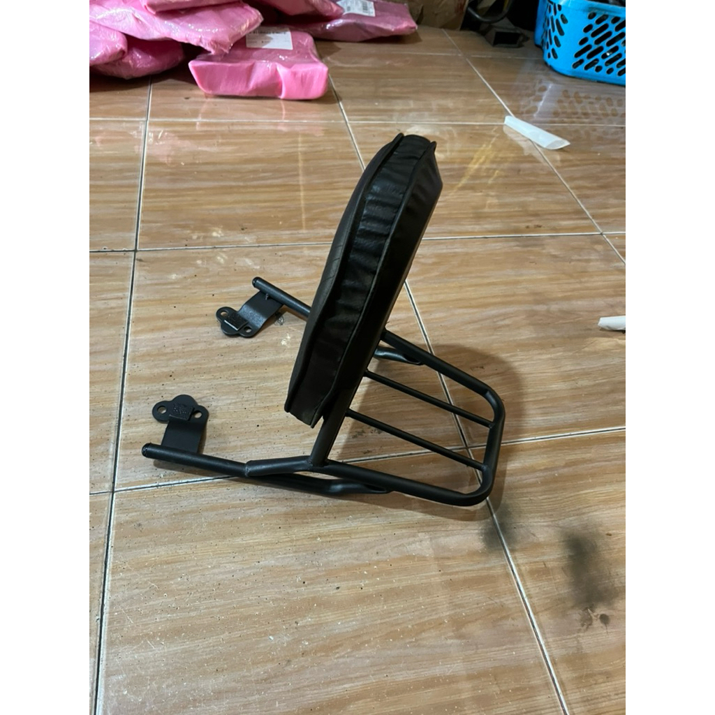 behel sandaran jok mudik motor scoopy new 2018-2025