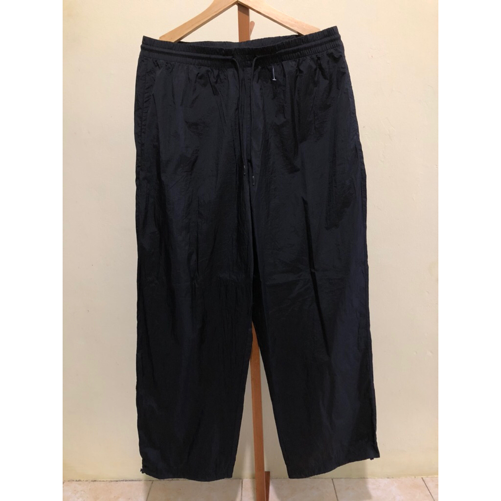 Celana Sweatpants Codegraphy Hitam