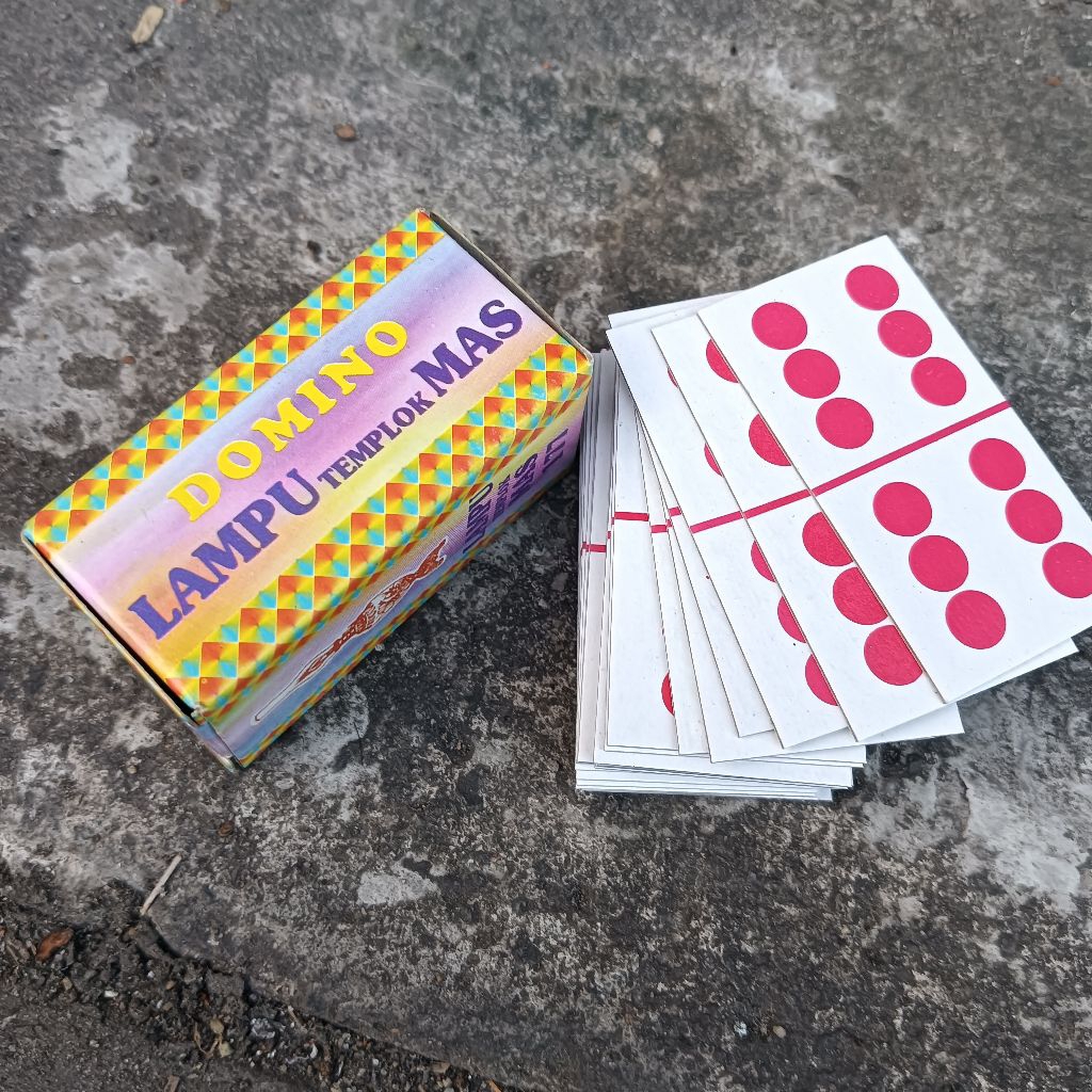 1 Kotak Mainan Kartu Domino High Quality