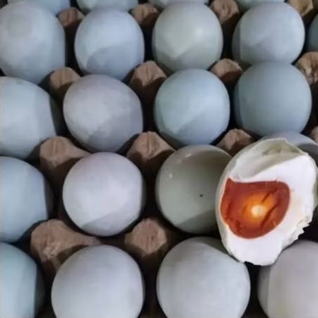 

Telor Asin Mateng 1pcs