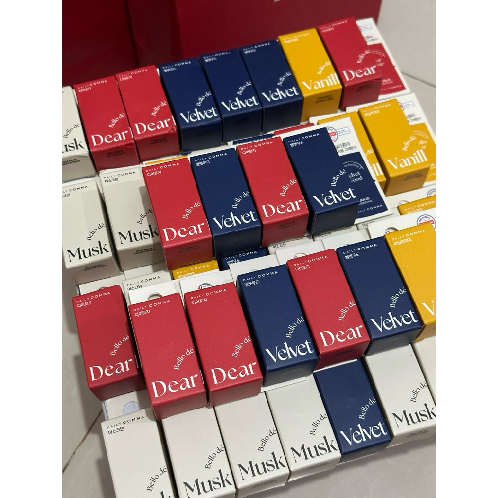 PO Daiso X Daily Comma Solid Parfume