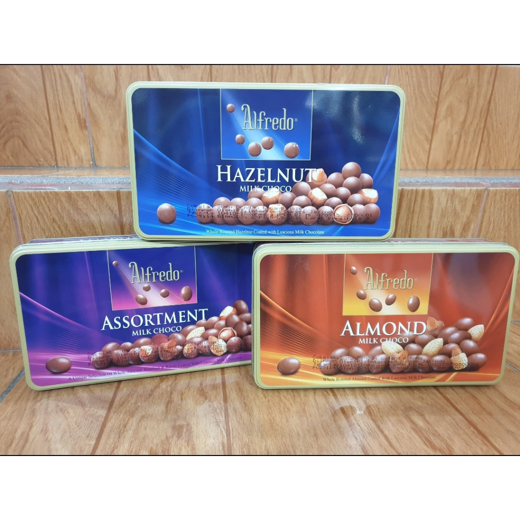 

Coklat Alfredo Assortment Milk Choco 180g / Kualitas Baik
