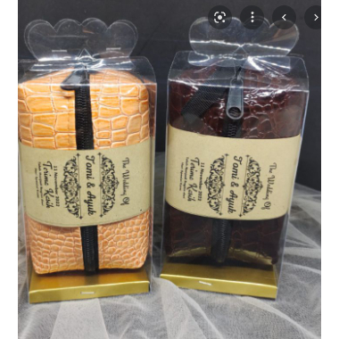 

kotak mika souvenir pernikahan 8x8x14