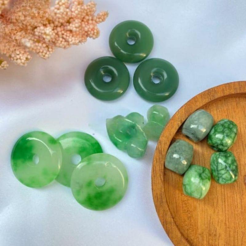 Liontin Giok Cina Ping An Kou Hetian Hongkong