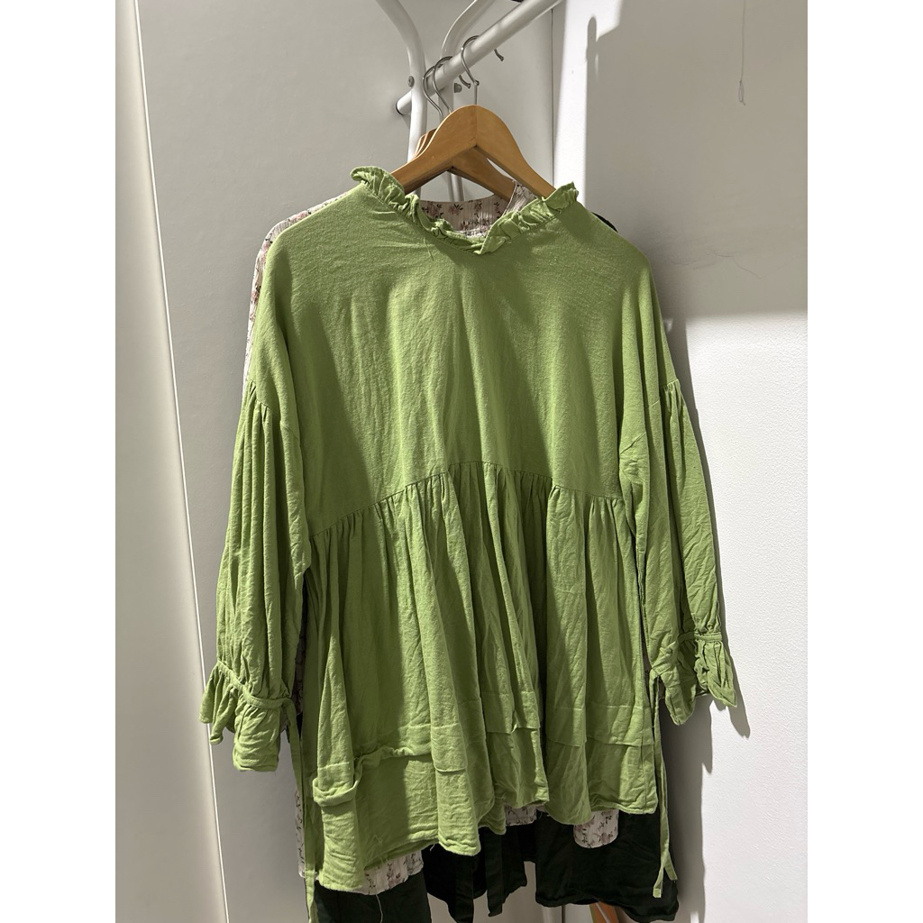 Preloved Blouse Linen Hijau
