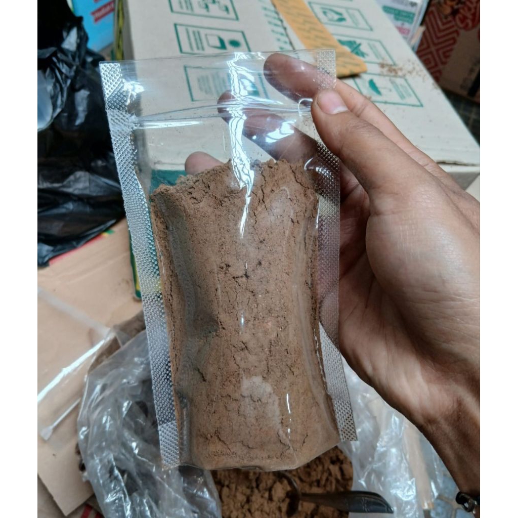 

Bubuk kopi medium Dark roast Robusta 100gr