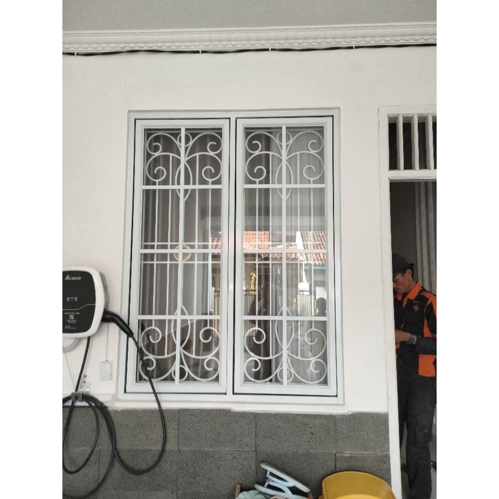 tralis jendela tralis jendela minimalis tralis jendela anti nyamuk tralis jendela anti maling tralis