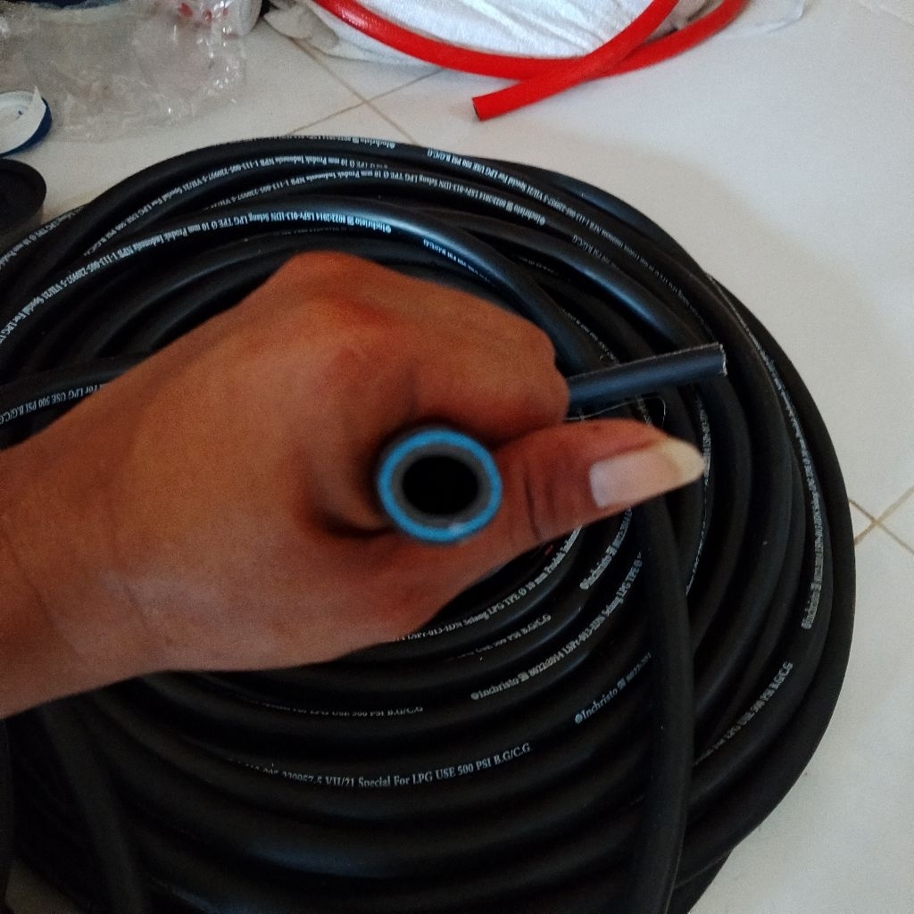 Selang Gas inchristo 3Lapis Hitam PSI 500 Harga Per Meter