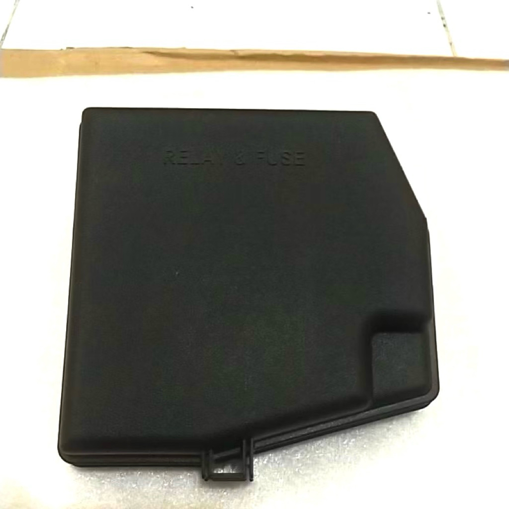 Tutup Box Sekring Mesin Toyota Vios / Yaris 2014 & Limo 2013 Gen 3 – Original OEM