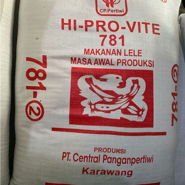 Repack Pakan Ikan Tawar Lele Ikan Mas Ikan Nila 781-2 Protein 31%