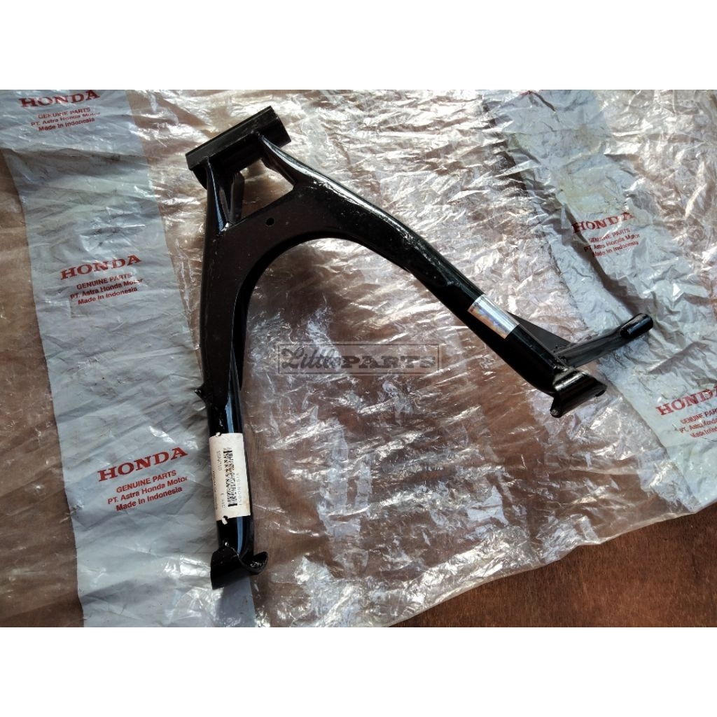 50500 keh 900 stand main standar tengah dua 2 honda glpro glmax megapro ori original ahm