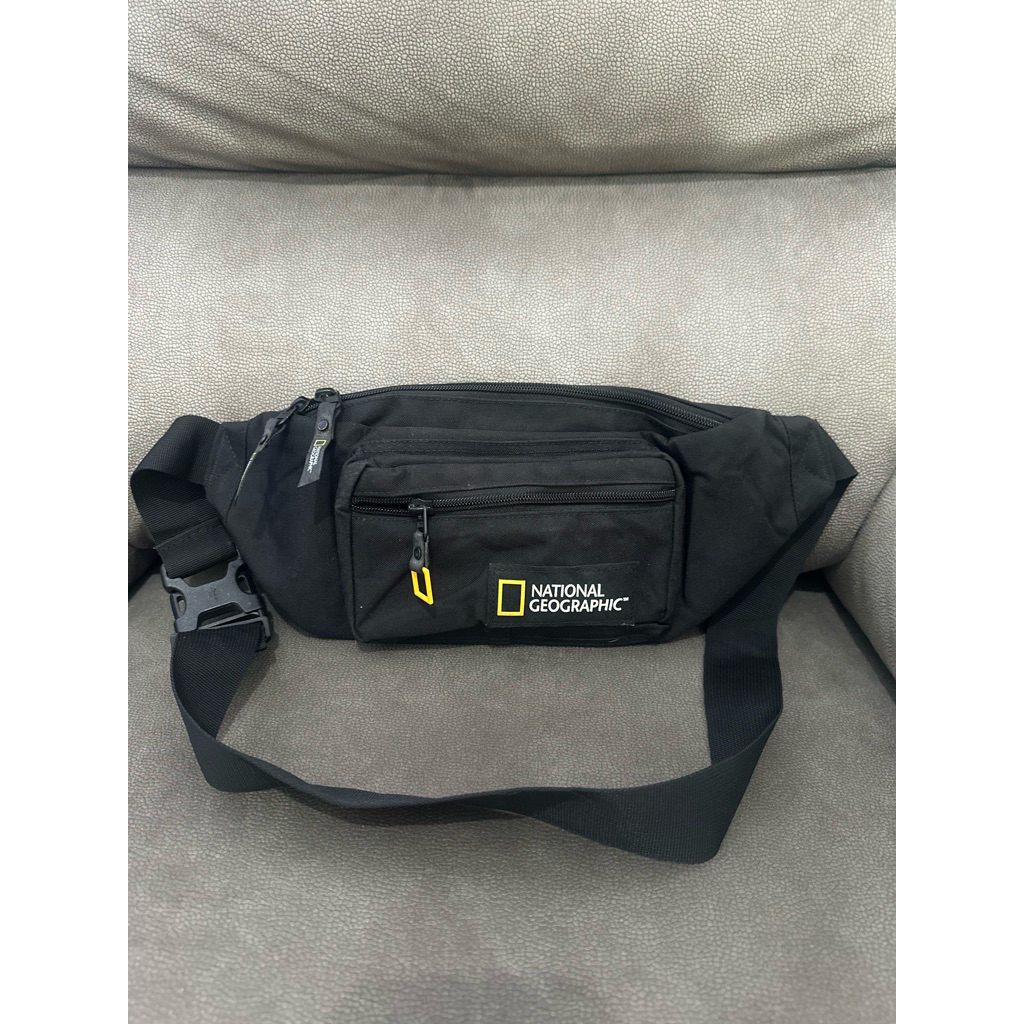 NATIONAL GEOGRAPHIC WAIST BAG ORIGINAL PRELOVED