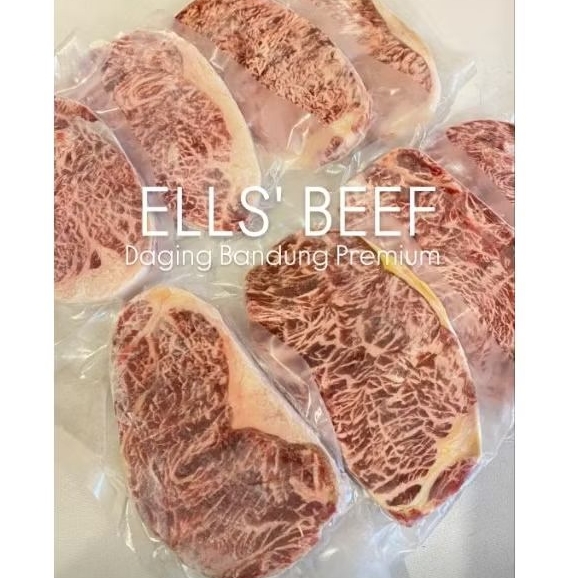 

Sirloin Wagyu Batik Steak 200gr (1 keping)