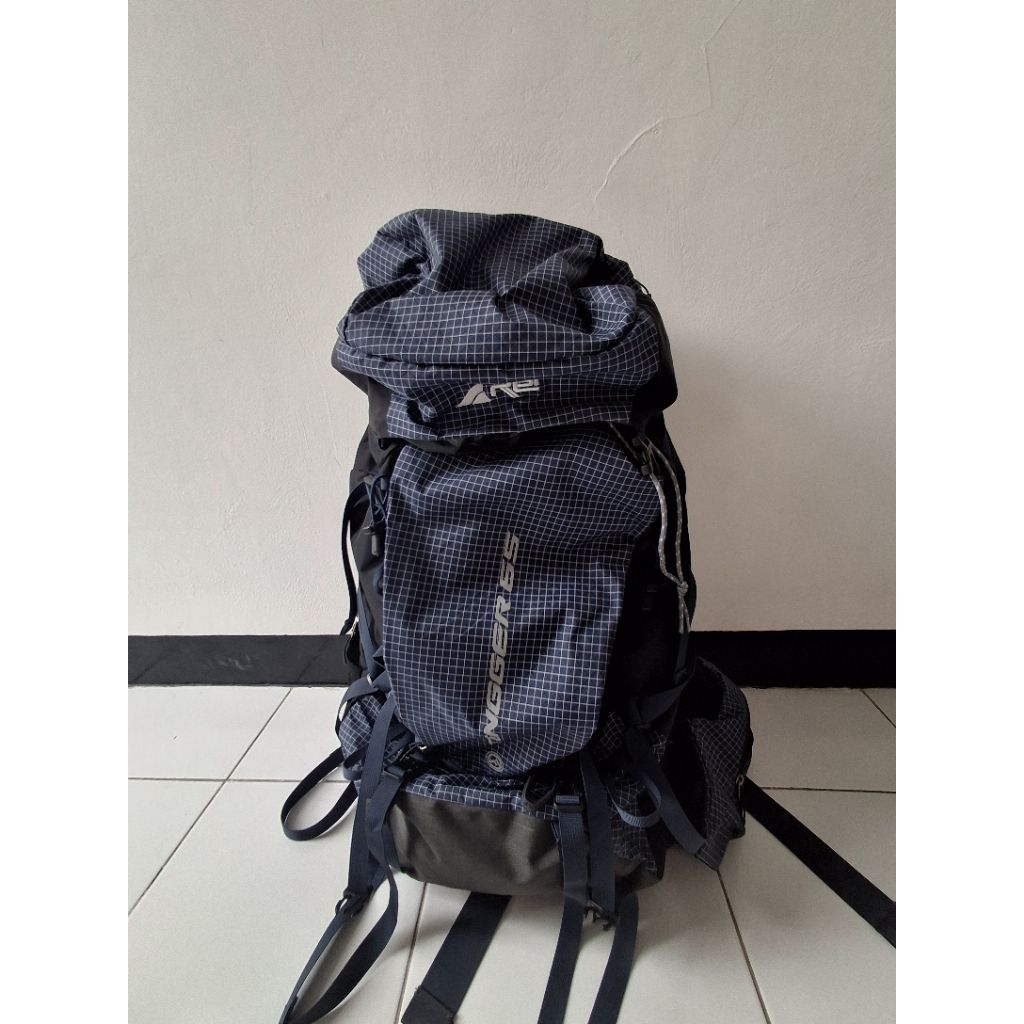 tas gunung 65l carrier arei premium tengger 65 dark navy carrier bag 65liter