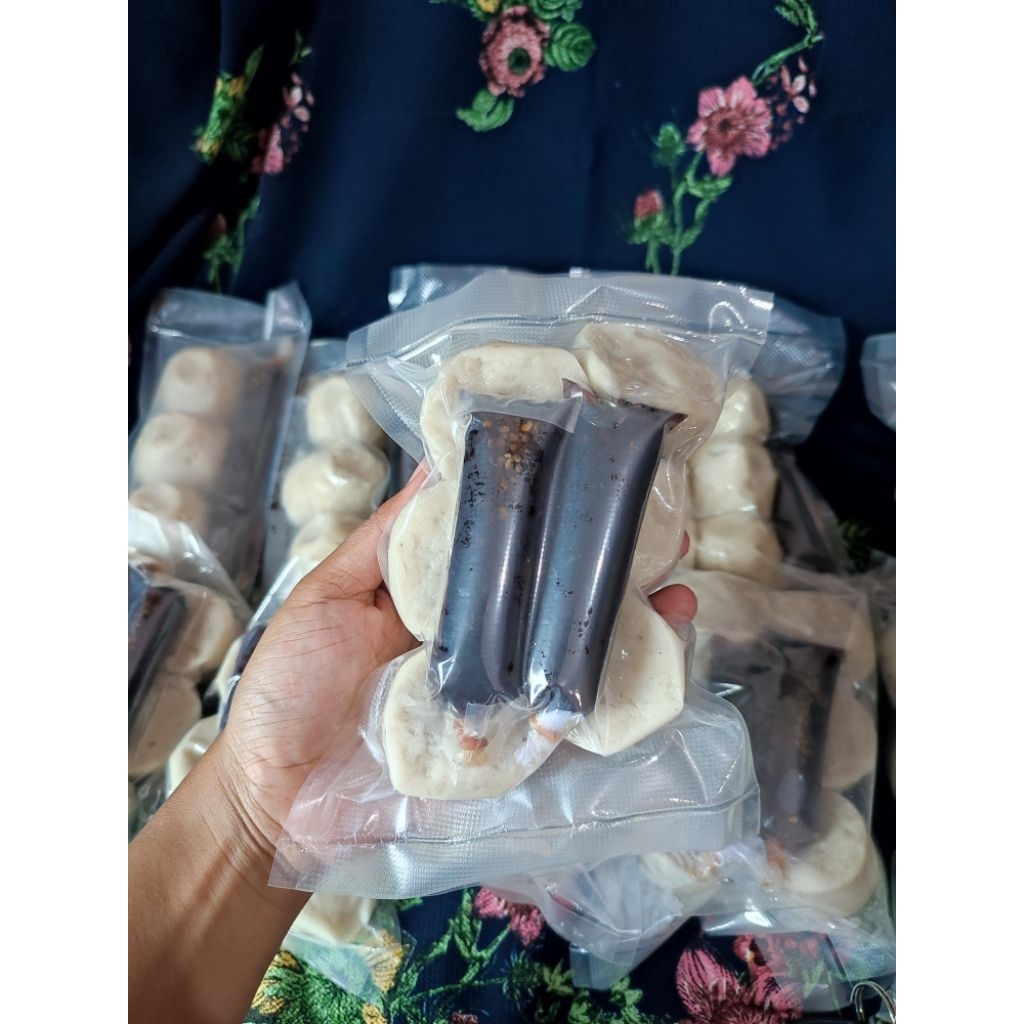 

Pempek Ikan asli Medan only