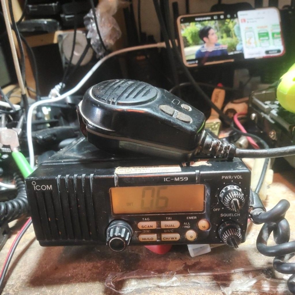 ICOM VHF MARIN IC-M59 RIG ICOM VHF MARINE ICM59
