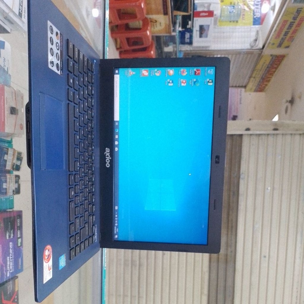 Laptop Axioo Neon intel celeron N2940 ram 4gb ssd 128gb