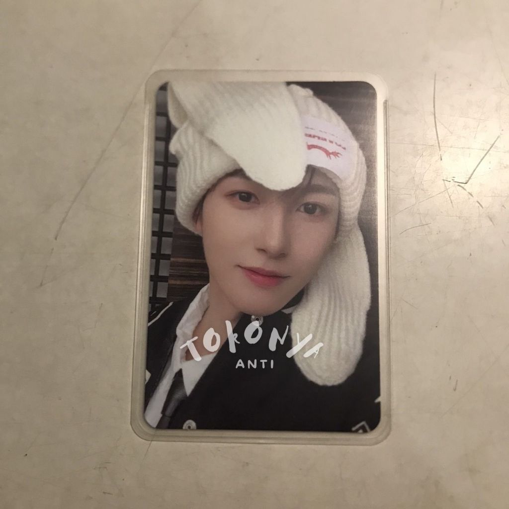 Renjun tc ccomaz green bunny