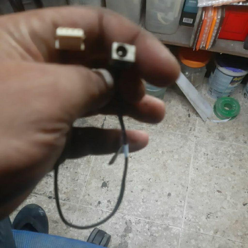 kabel konektor casger tosiba laptop