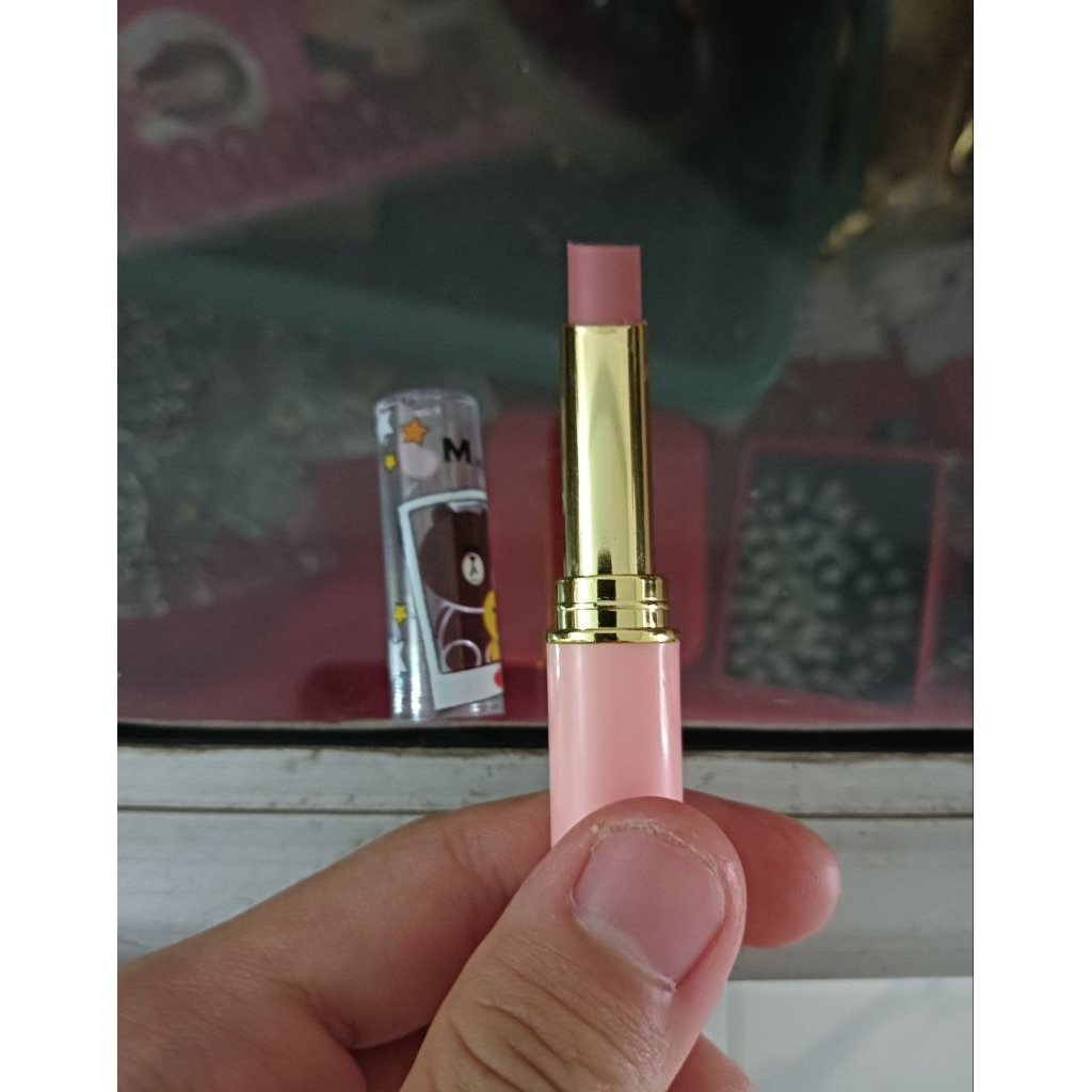 Lipstik  peiyen/mikadu