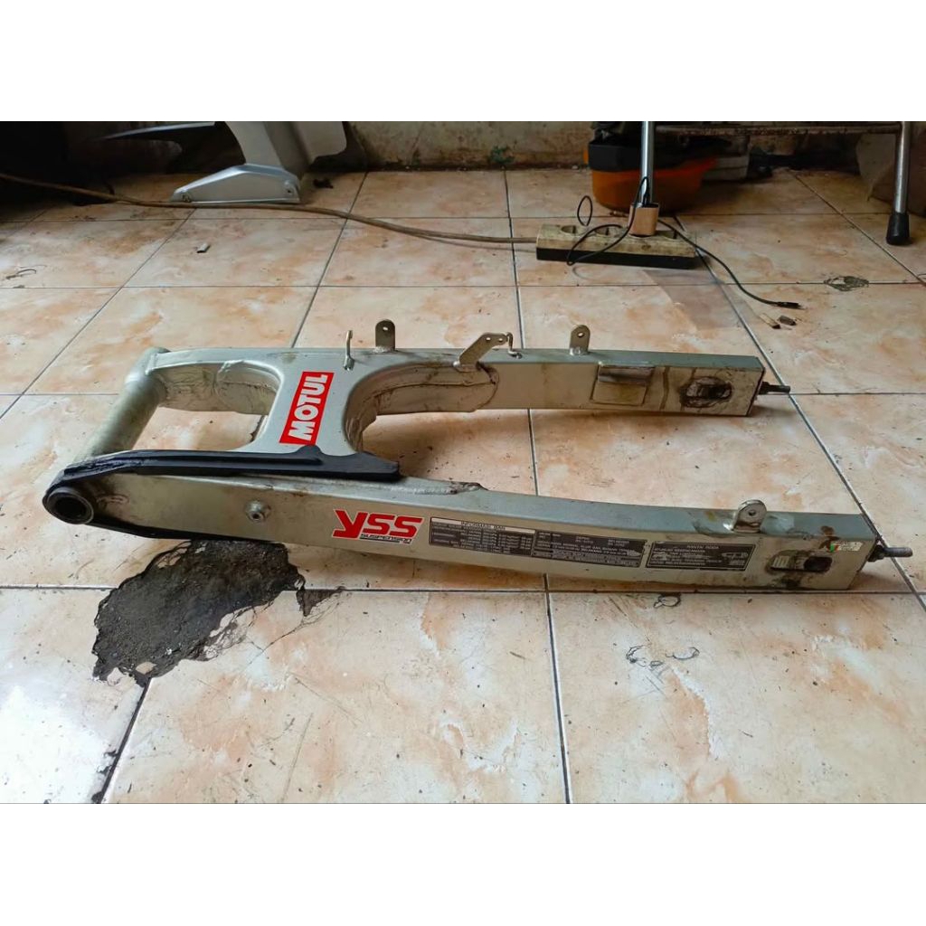 Swing Arm Honda CBR250R CBU Thailand