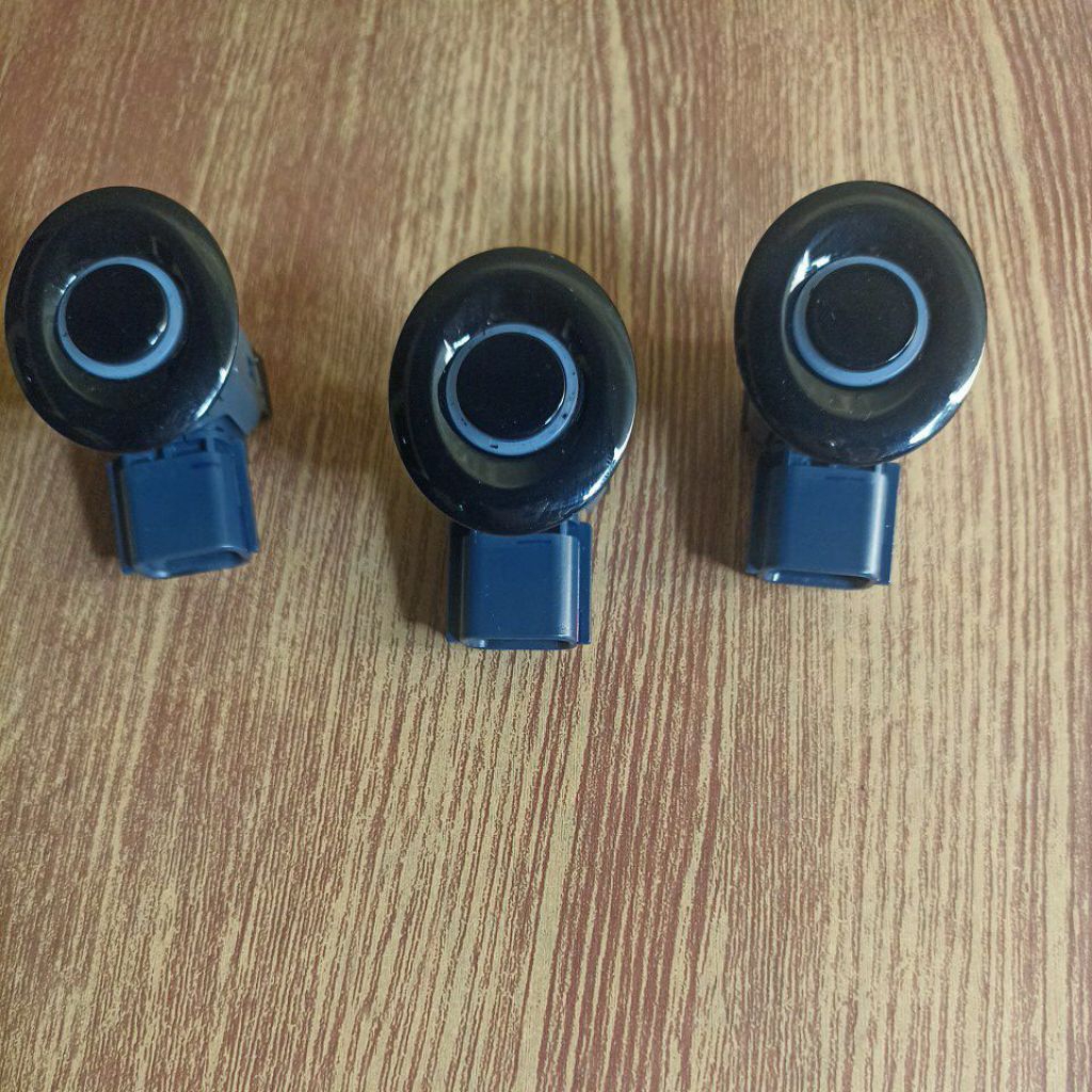 sensor parkir bemper depan all new pajero sport hitam 2016-2022 original