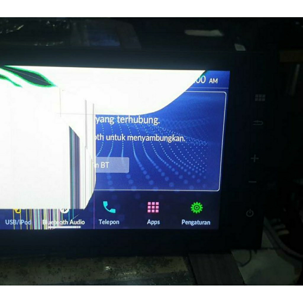 Head Unit Monitor OEM Honda Civic Turbo 2020 kondisi hidup tapi lcd pecah