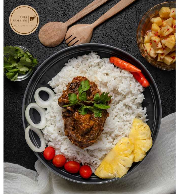 

Kambing Bakarica + Nasi Putih 1 porsi (1 potong Daging dan nasi putih) by Ahli Kambing