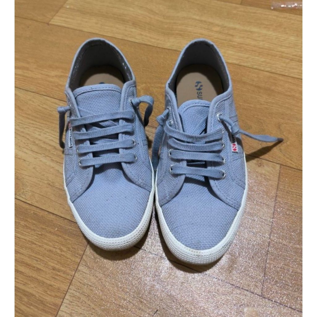 Superga sepatu anak size 33 Preloved / sepatu anak perempuan second