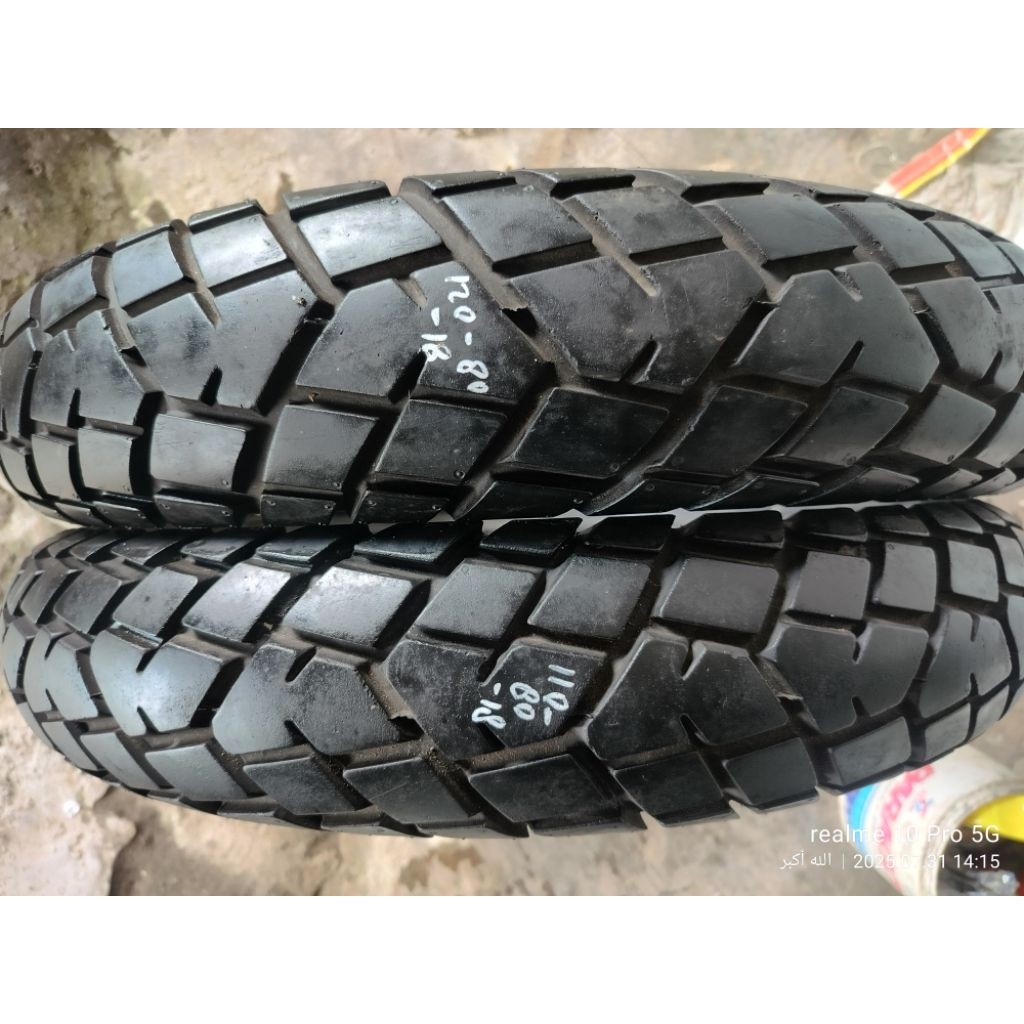 ban pirelli 110-80-18