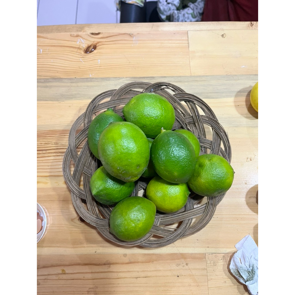 

Jeruk Lemon California dari Pangalengan 1kg