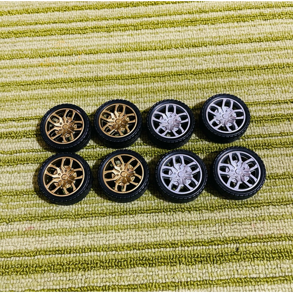 Ban Karet Miniatur Bus RKC