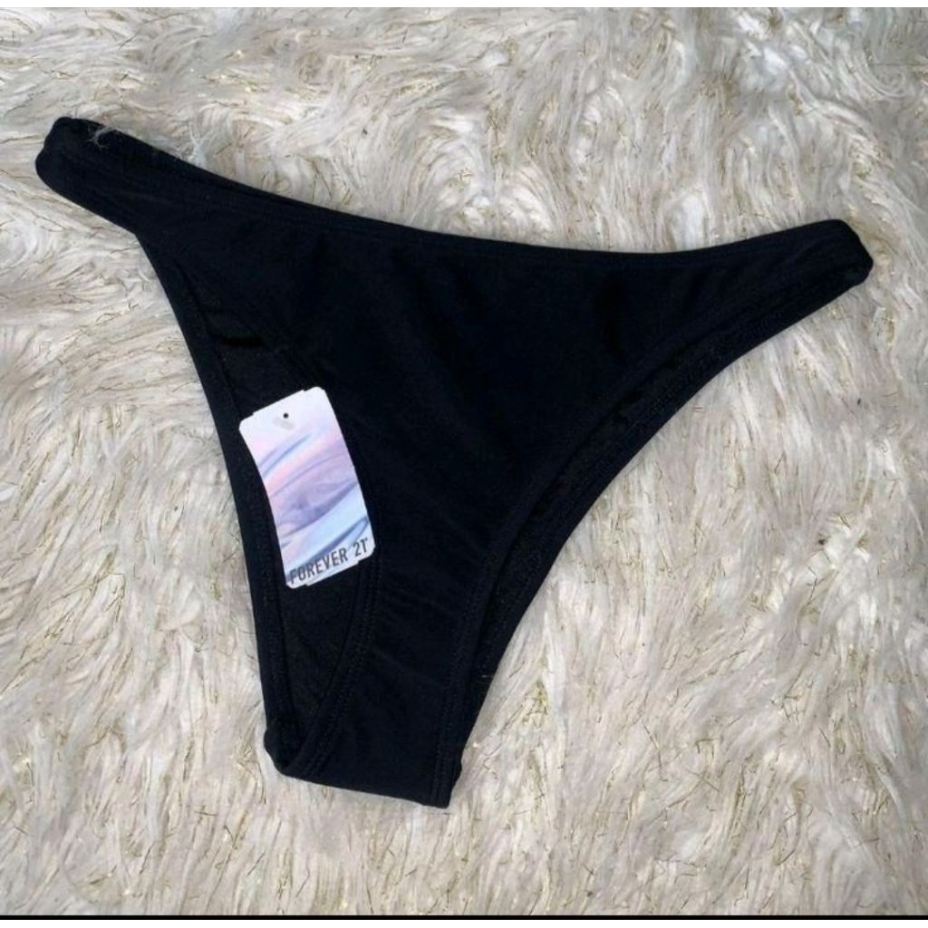 CD BIKINI HITAM F21
