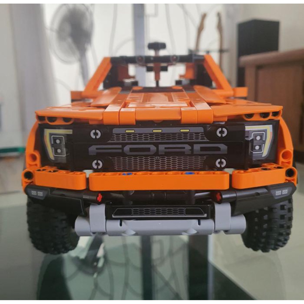Lego Technic Ford F150 Raptor 42126
