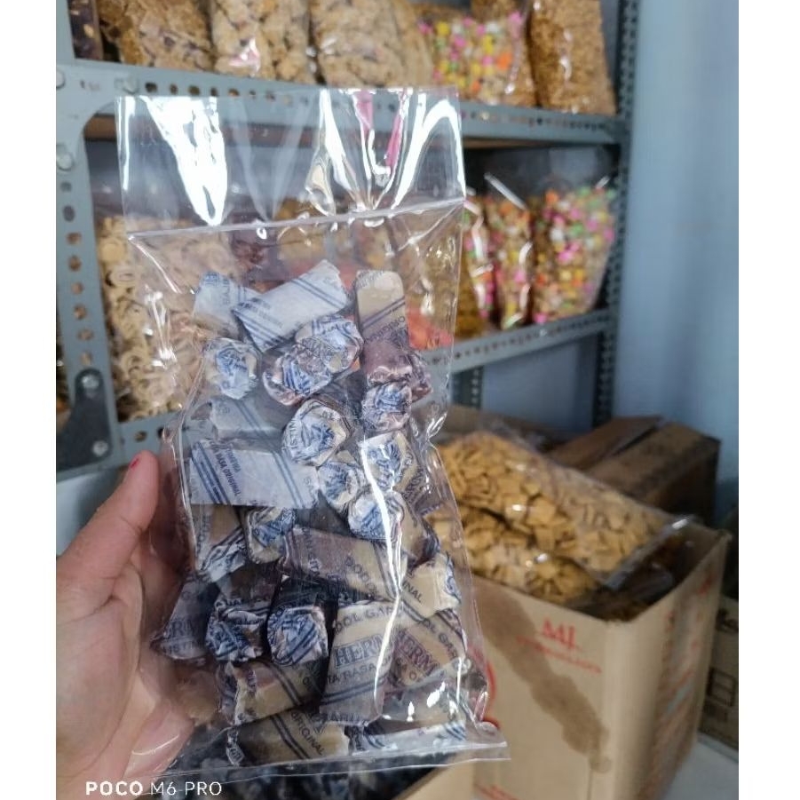 

Dodol Garut varian original 500gram