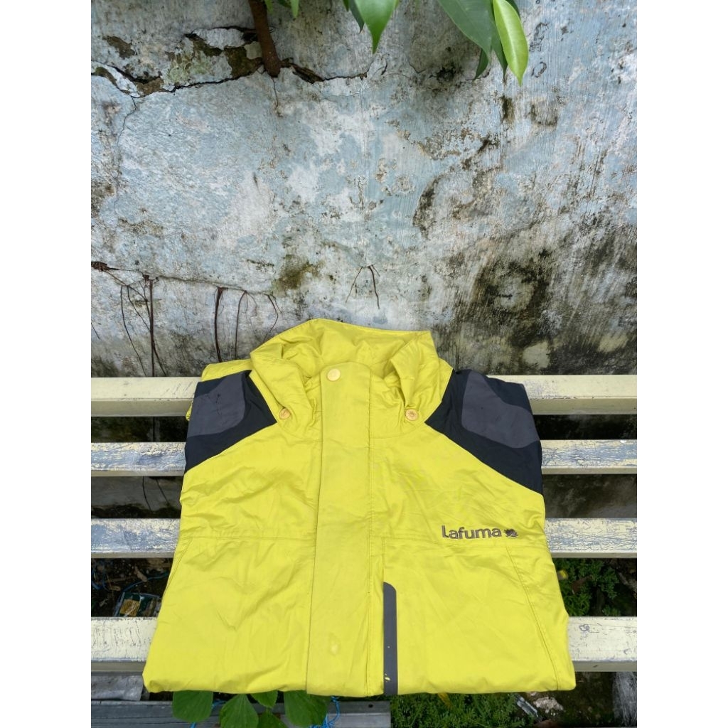 Jaket Outdoor Lafuma